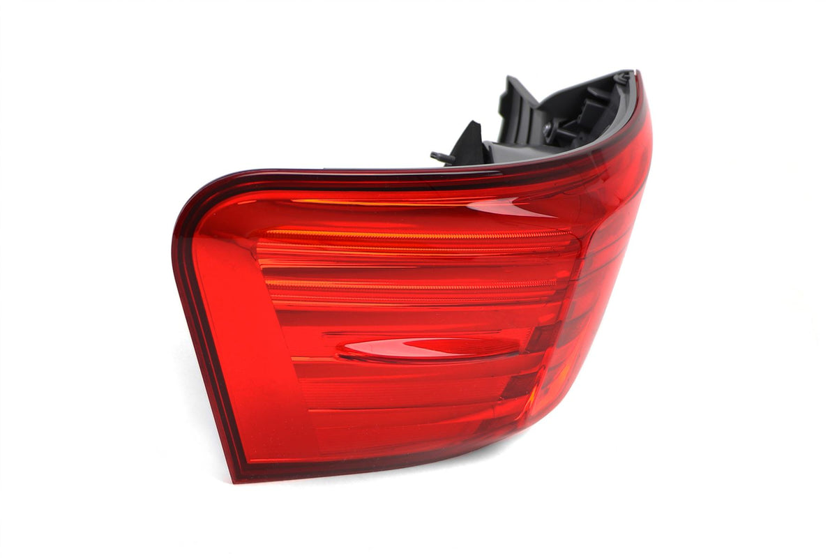 Toyota Avensis Left Rear Light, Valeo OEM, OEM 8156005290 - View 8