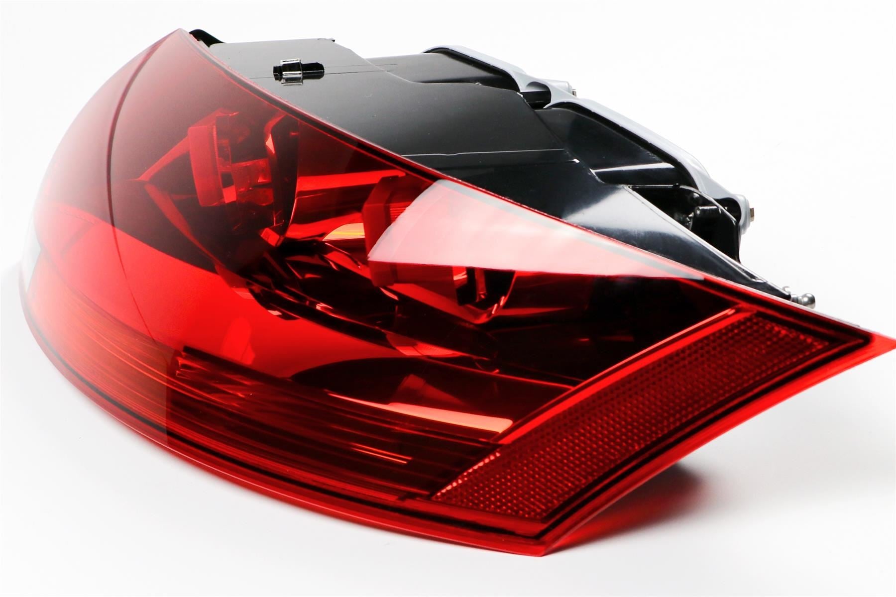 Audi TT Right Rear Light, Magneti Marelli OEM, OEM 8J0945096C - View 3