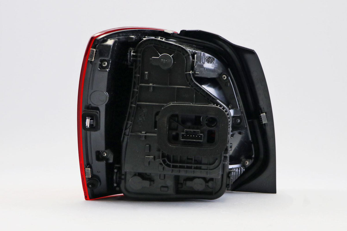 Volkswagen Polo Right Rear Light, Magneti Marelli OEM, OEM 6C0945095G - View 10