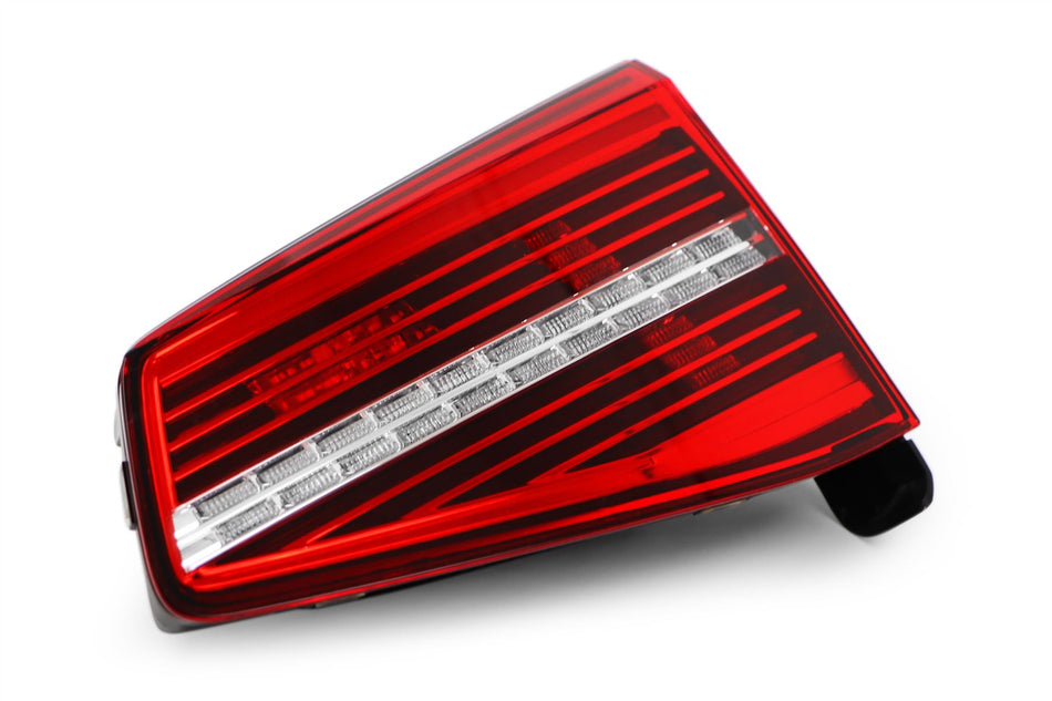 Volkswagen Passat Right Rear Light, Magneti Marelli OEM, OEM 3G9945308 - View 2