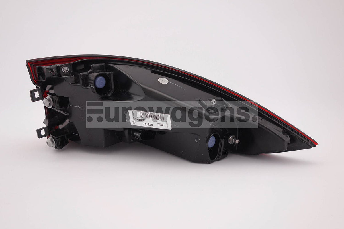 Porsche Cayenne Right Rear Light, Valeo OEM, OEM 95863106200 - View 4