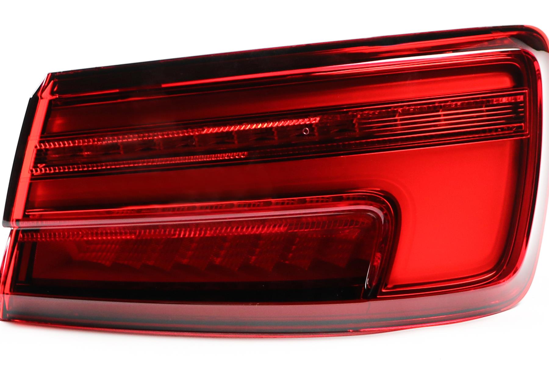 Audi A3 Right Rear Light, Magneti Marelli OEM, OEM 8V5945070B - View 12