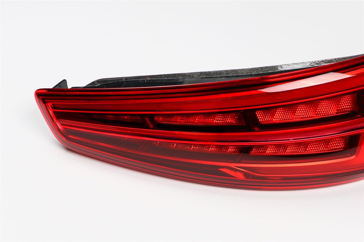 Audi Q3 Right Rear Light, Magneti Marelli OEM, OEM 8U0945094N - View 4