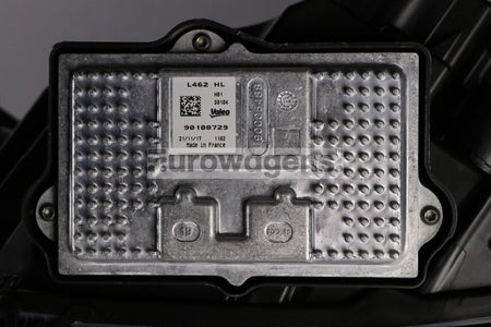 Land Rover Discovery Headlight Cover, Valeo OEM, OEM LR085646 - View 6
