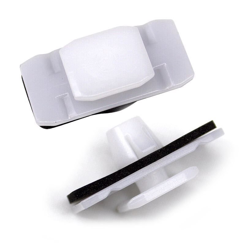 Retainer Clip Fastener - for Honda - OEM 75315-TG7-A01 | Eurowagens - View 2