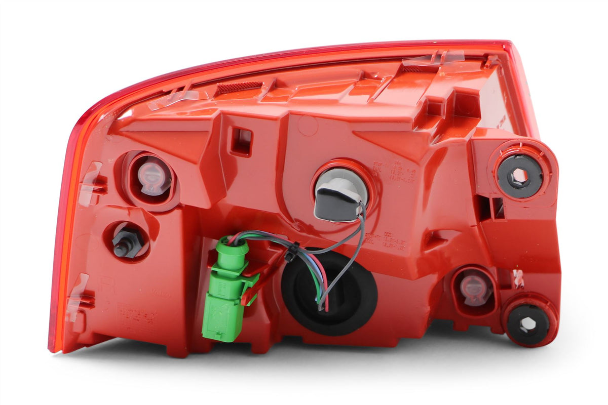 Audi A6 Right Rear Light, Valeo OEM, OEM 4G5945096A - View 11