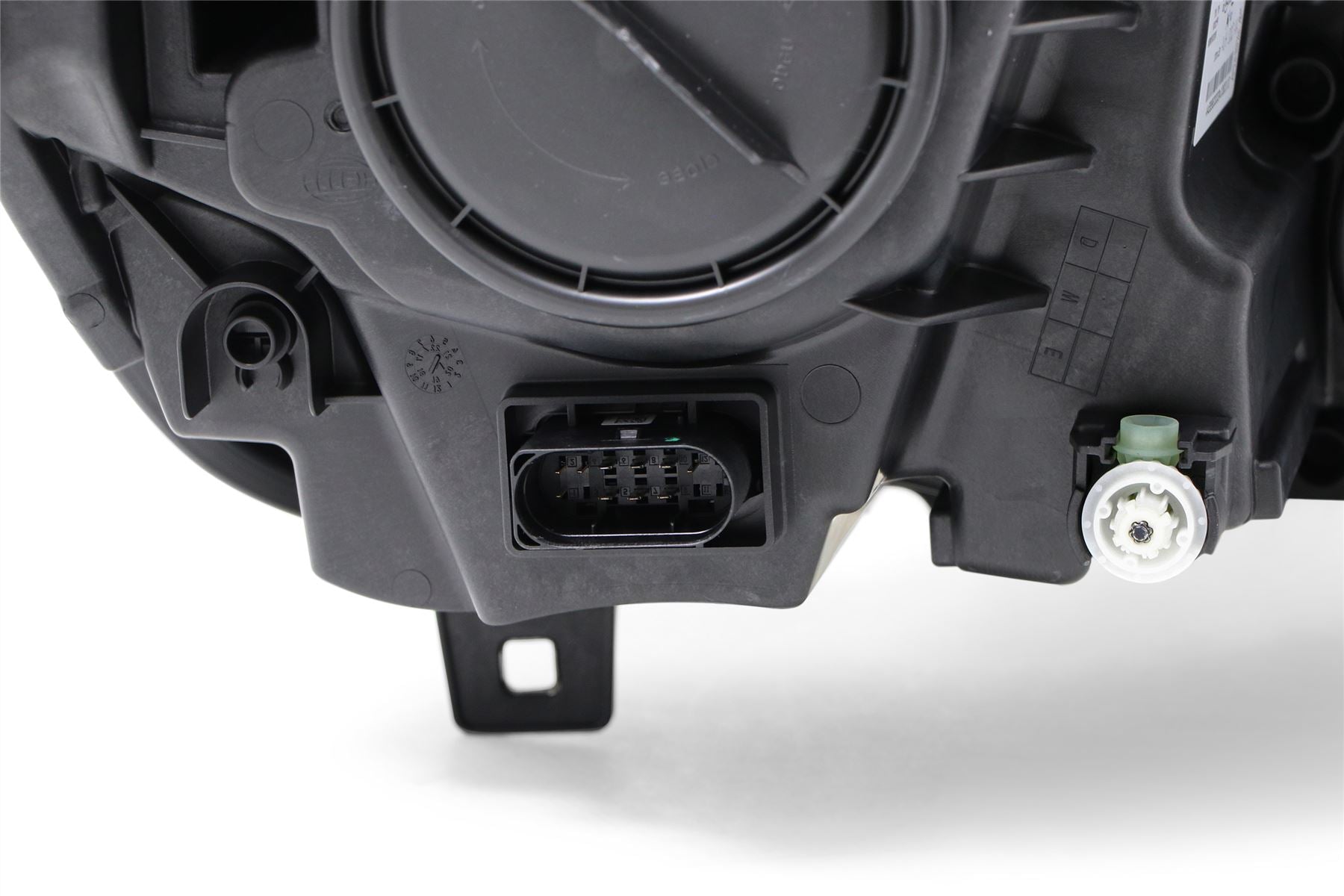 Hella DRL Left Headlight for Mercedes-Benz, OEM quality, OEM A9068202561 - View 4