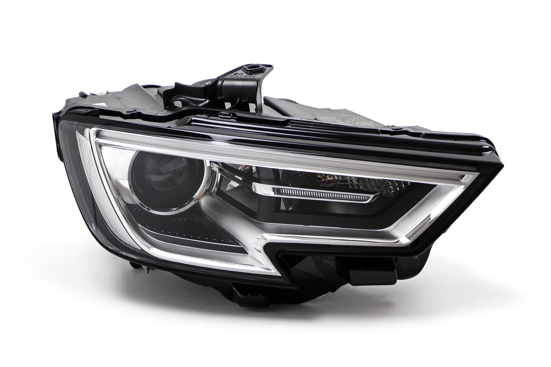 Audi A3 Right Headlight, Valeo OEM, OEM 8V0941044F - View 4