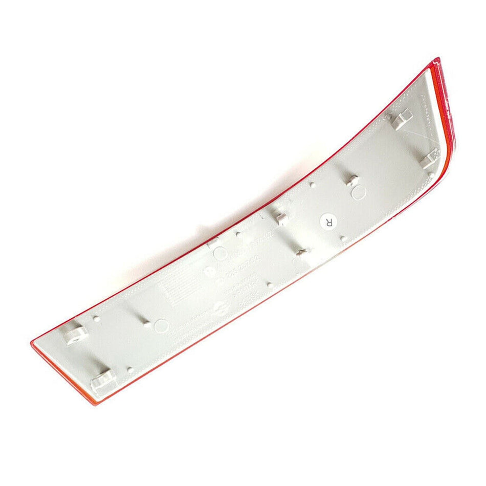Bumper Reflector Rear - for Mercedes-Benz - OEM 1648201174 | Eurowagens