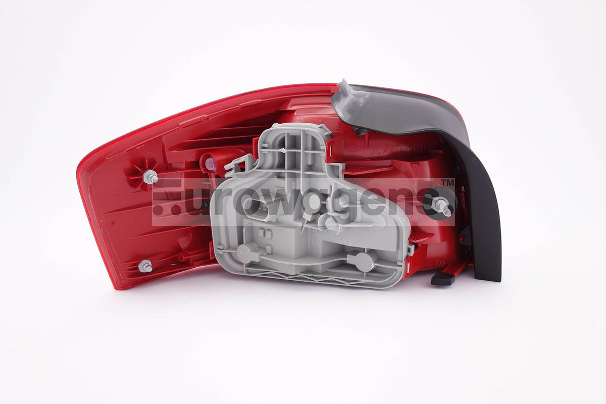 Audi A3 Left Rear Light, Magneti Marelli OEM, OEM 8P3945095A - View 11