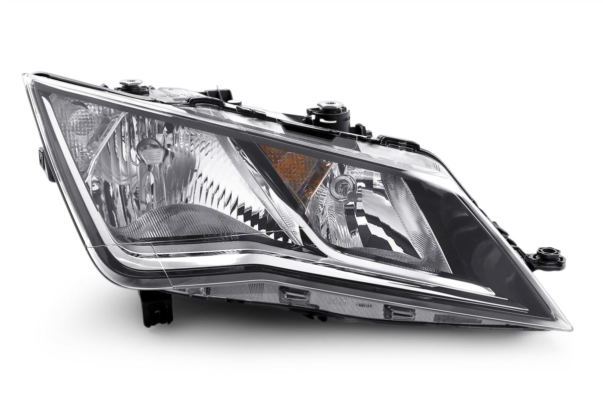 Seat Leon Right Headlight, Valeo OEM, OEM 5F2941006, MPN 45103
