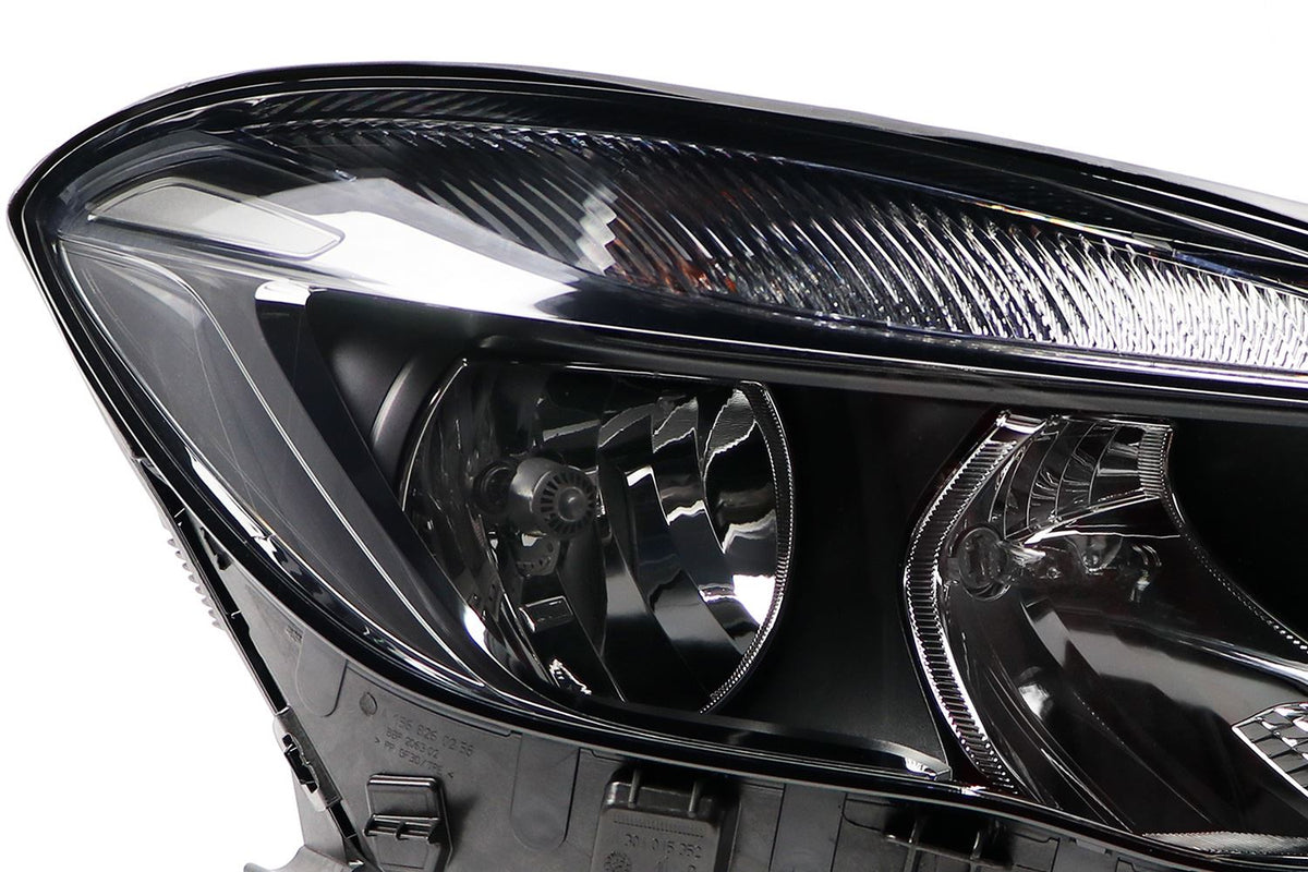 Mercedes-Benz GLA Right Headlight, Magneti Marelli OEM, OEM A1568200661 - View 12