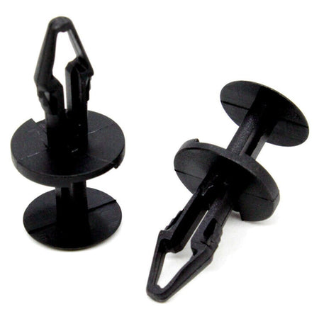 Air Dam Grille Retainer Clip - for Cadillac - OEM 11589291 | Eurowagens - View 3