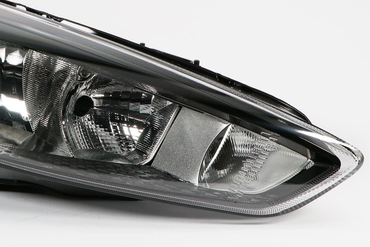 Hella DRL Right Headlight for Ford, OEM quality, OEM 1866230 - View 9