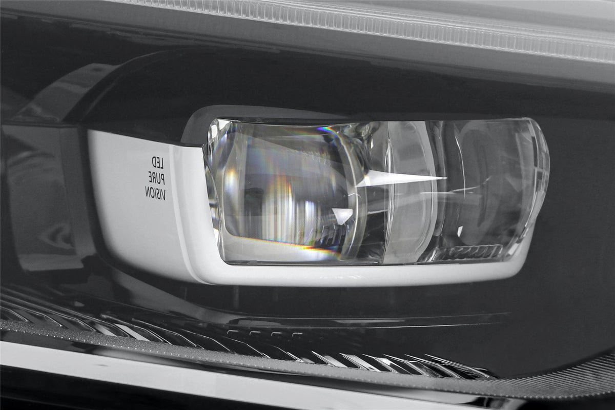 Renault Megane Right Headlight, Valeo OEM, OEM 260105290R - View 12