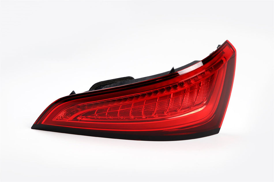 Audi Q5 Right Rear Light, Magneti Marelli OEM, OEM 8R0945094C, MPN LLI191