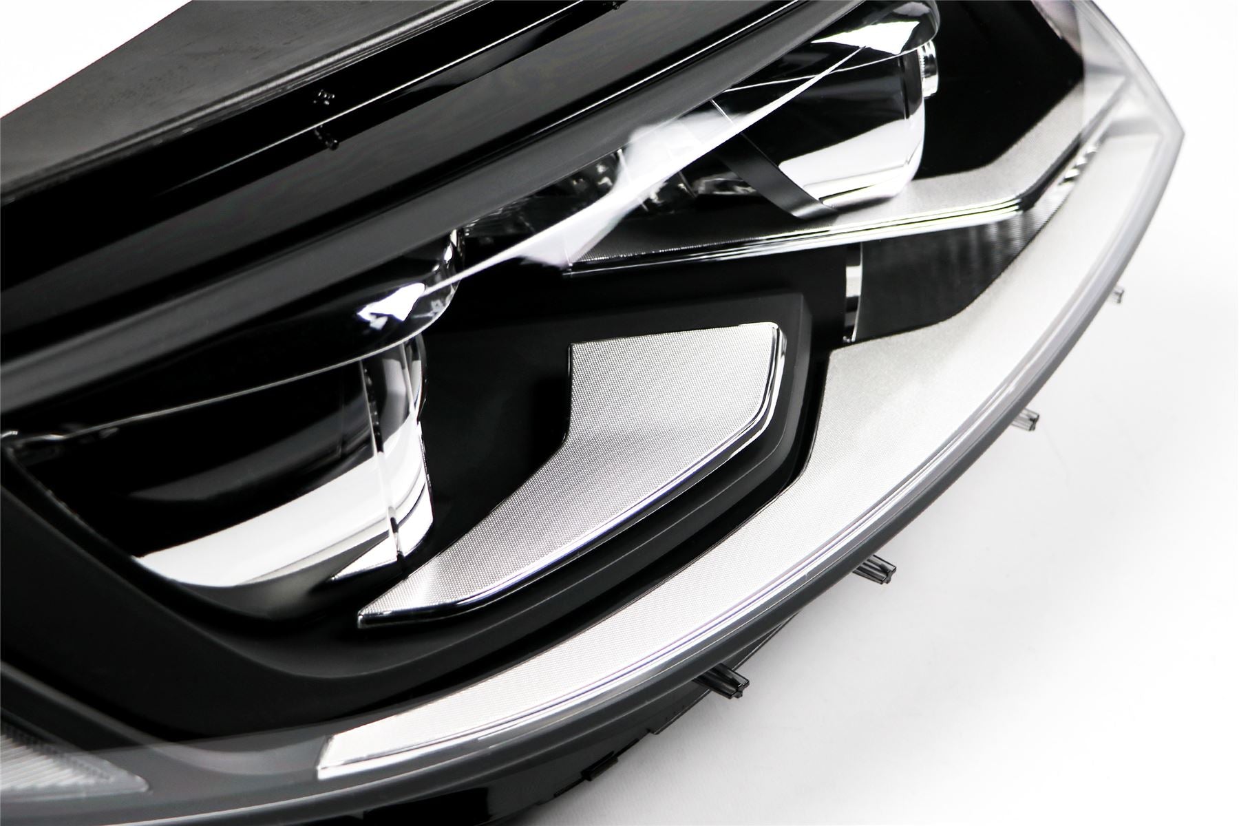 Volkswagen CC Right Headlight, Magneti Marelli OEM, OEM 3C8941032B - View 6