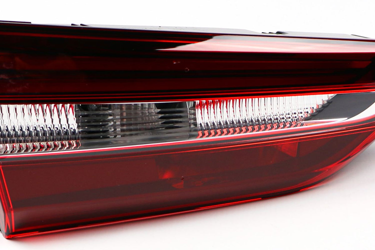 Vauxhall Grandland Left Rear Light, Magneti Marelli OEM, OEM 3647251 - View 3