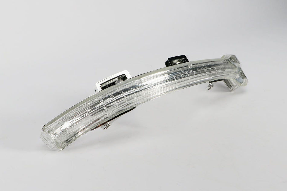 Mirror Indicator Right LED - for Volkswagen | Eurowagens