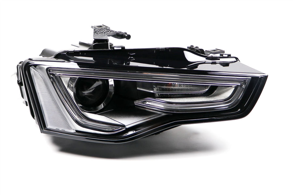 Audi A5 Right Headlight, Magneti Marelli OEM, OEM 8T0941044D, MPN MHL7891