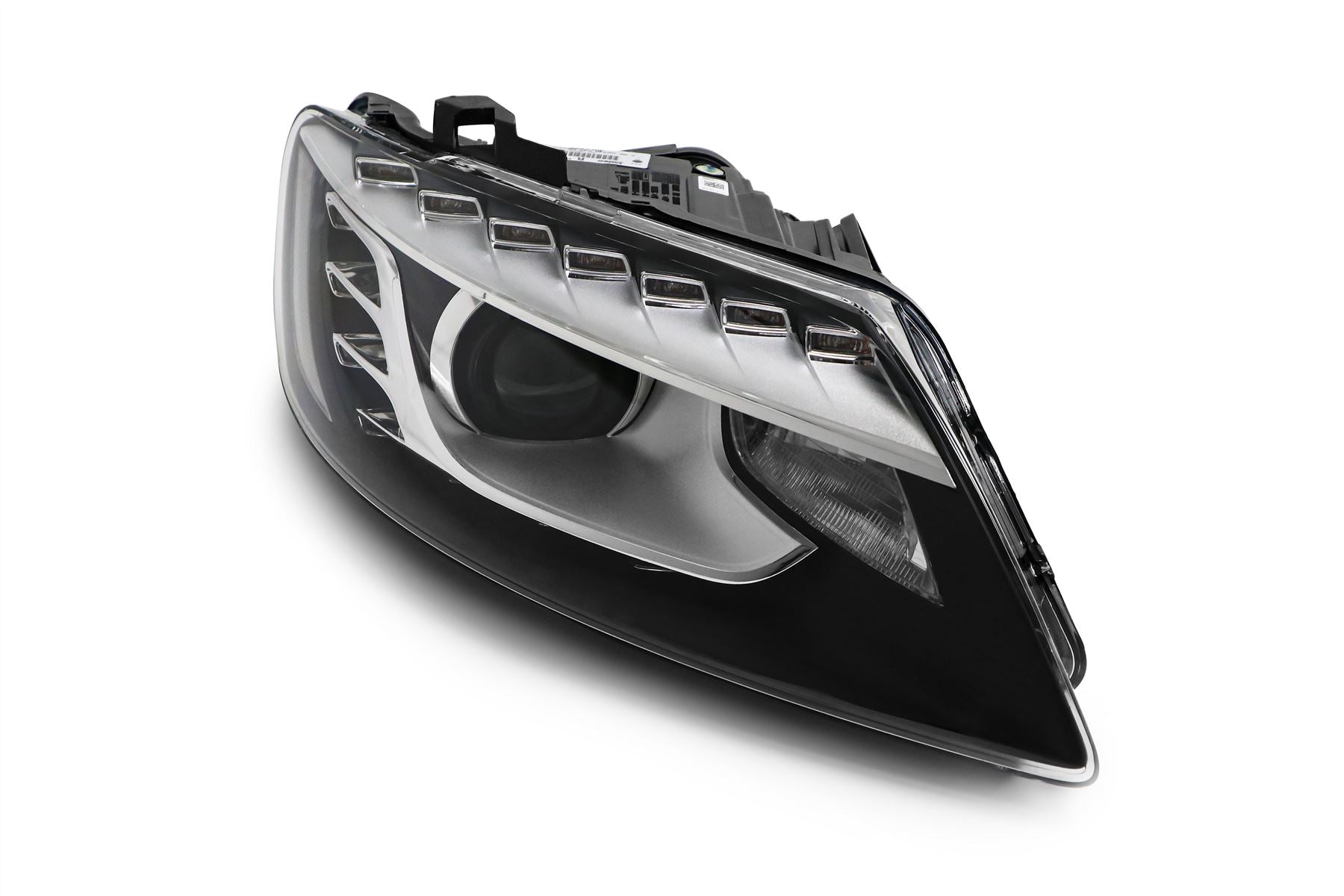 Audi Q7 Right Headlight, Valeo OEM, OEM 4L0941030AG - View 8
