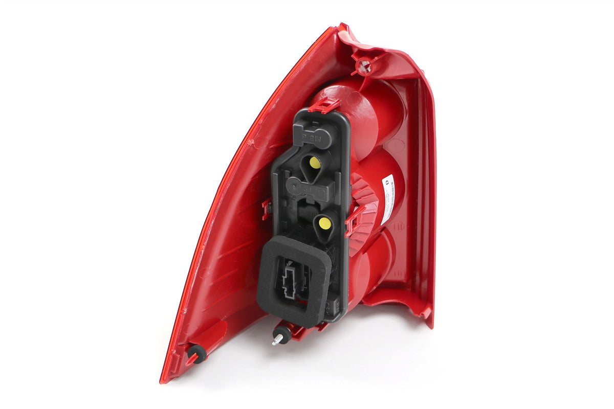 Peugeot 307 Right Rear Light, Magneti Marelli OEM, OEM 6351X3 - View 9
