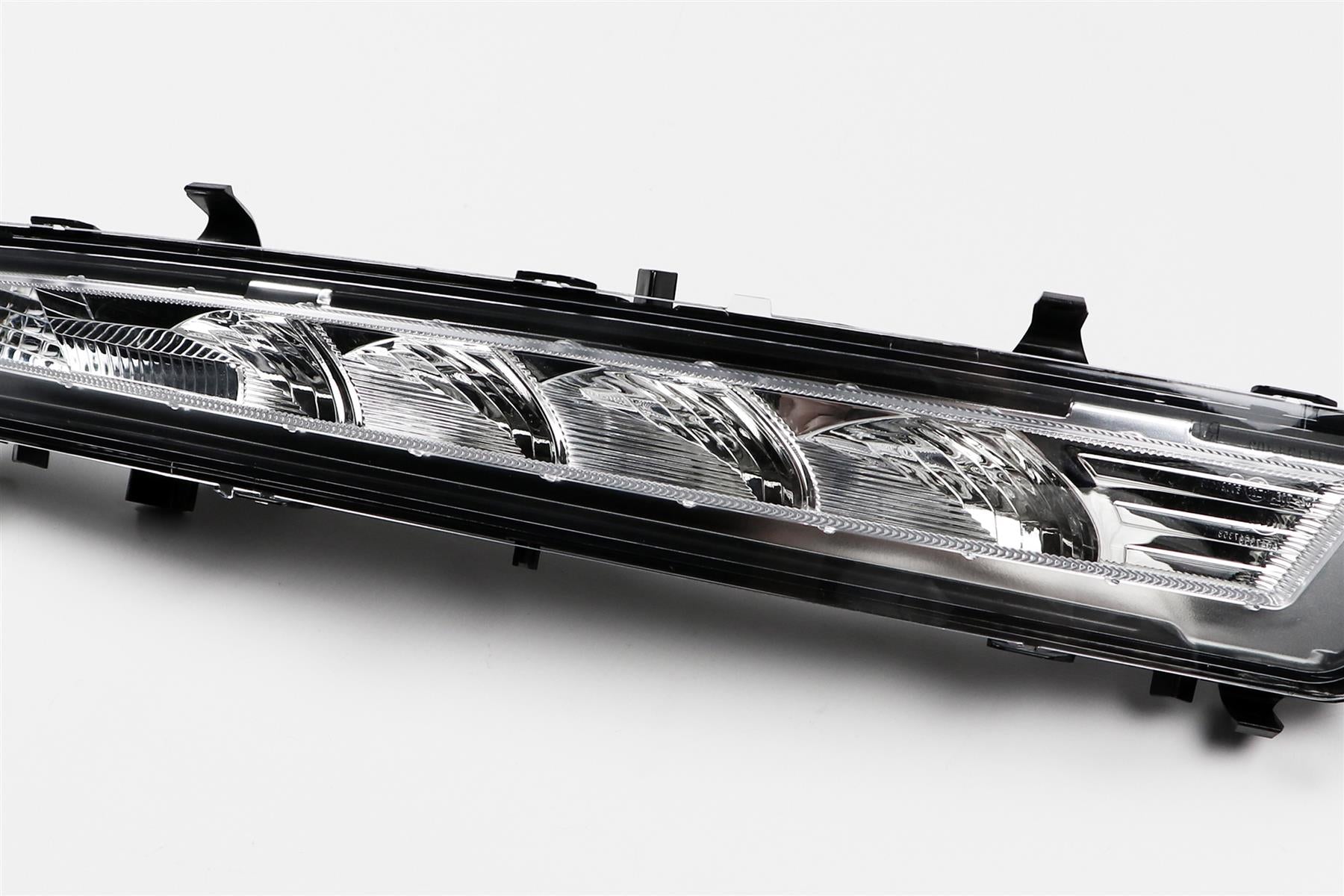 Hella LED Left Daytime Running Light for Ford, OEM quality, OEM 1 725 080 - View 2