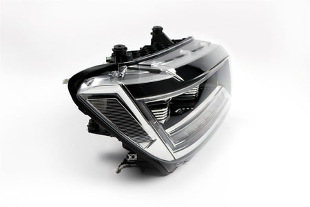 Hella LED Right Headlight for Volkswagen & MAN, OEM quality, OEM 7C1941036 - View 10