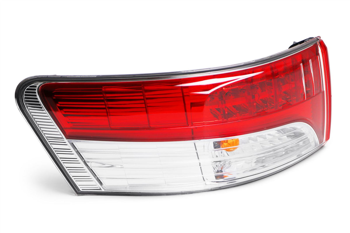 Toyota Avensis Left Rear Light, Valeo OEM, OEM 81561-05270 - View 2