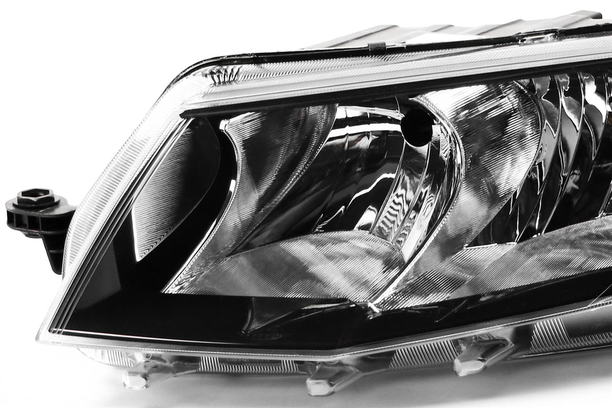Skoda Octavia Left Headlight, Magneti Marelli OEM, OEM 5E2941015 - View 6