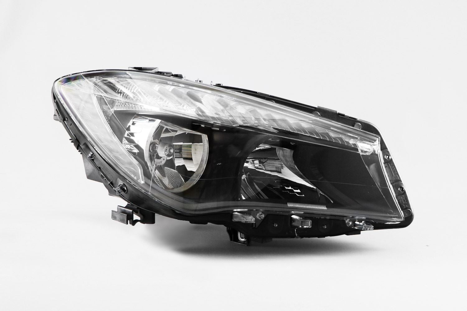 Mercedes-Benz CLA Right Headlight, Magneti Marelli OEM, OEM A1178200661 - View 6