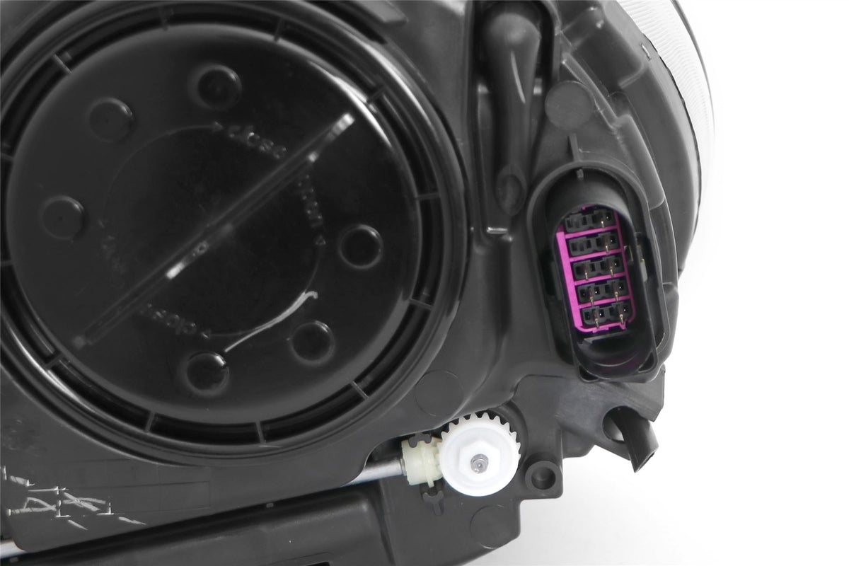 Volkswagen Beetle Right Headlight, Hella OEM, OEM 5C2941006 - View 4