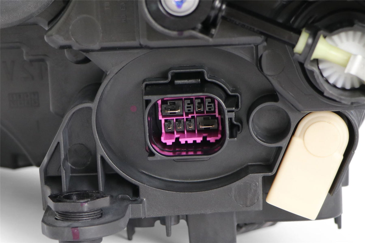 Valeo LED Right Headlight for Seat, OEM quality, OEM 6F2941774 - View 5