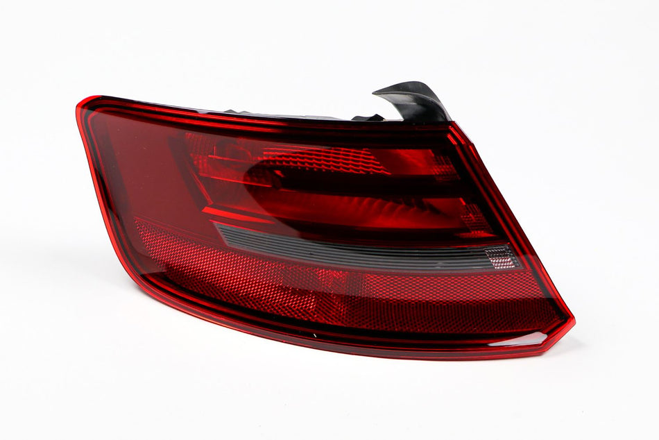 Audi A3 Left Rear Light, Magneti Marelli OEM, OEM 8V4945095C, MPN LLI022