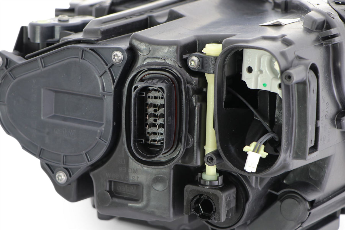 Audi A3 Right Headlight, Valeo OEM, OEM 8V0941784A - View 3