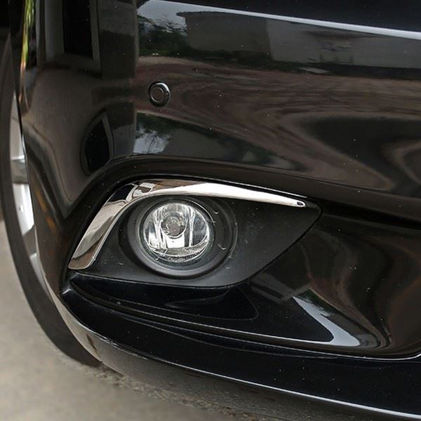 Front Fog Light Trim Eyelid Strip Set - for Mazda | Eurowagens - View 3