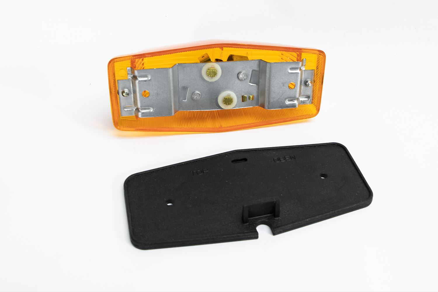 Hella Right Marker Light for Daf, Saab, OEM quality, OEM 0888979 - View 4