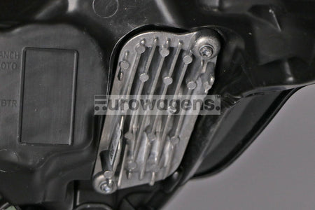 Land Rover Discovery Headlight Cover, Valeo OEM, OEM LR085650 - View 5