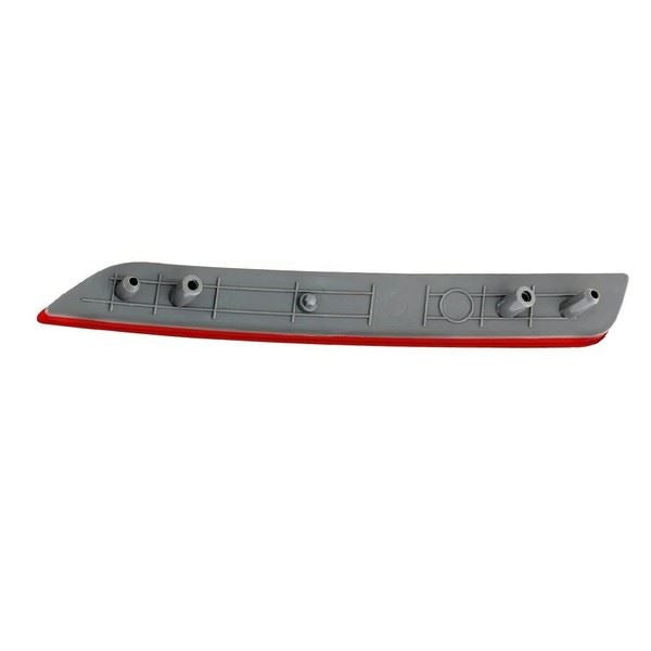 Bumper Reflector Rear Right - for Chevrolet & GMC - OEM 84239331 | Eurowagens - View 2