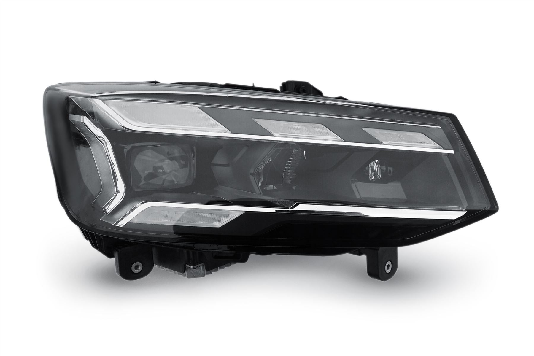 Audi Q2 Right Headlight, Valeo OEM, OEM 81A941036A, MPN 451083