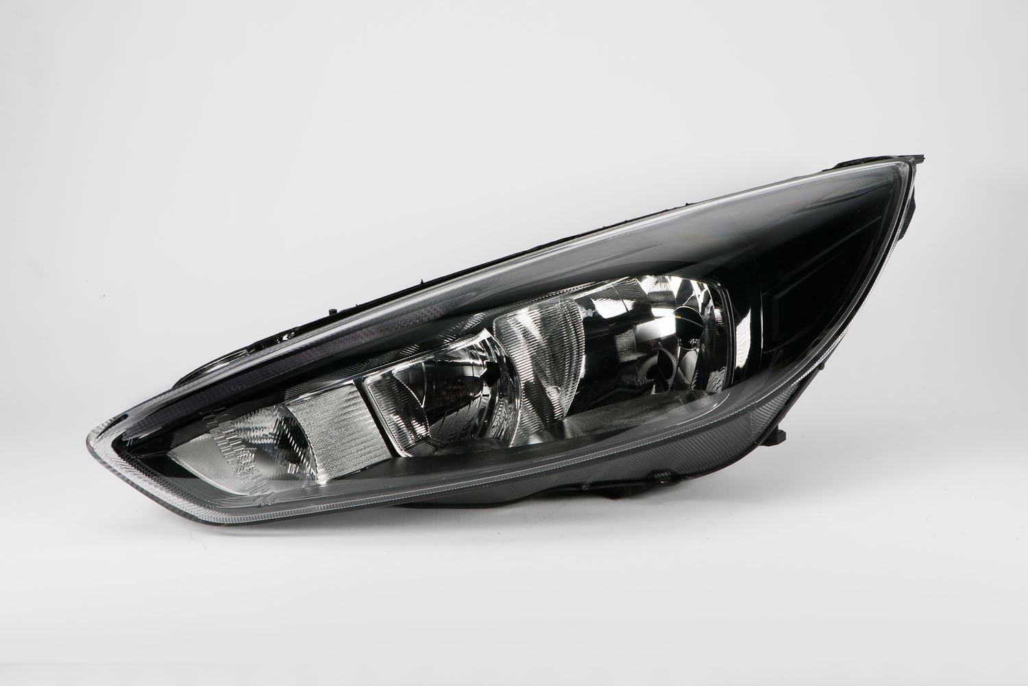 Hella LED DRL Left Headlight for Ford, OEM quality, OEM 1866246, MPN 1LE 354 827-171
