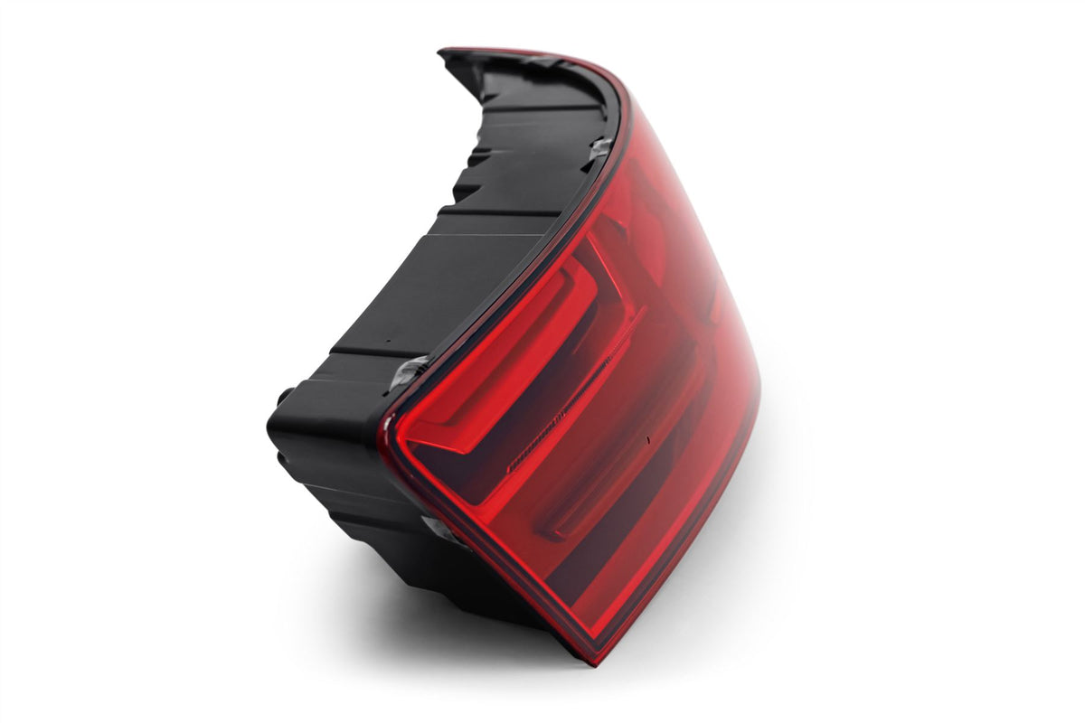 Audi Q7 Right Rear Light, Magneti Marelli OEM, OEM 4M0945094C - View 5