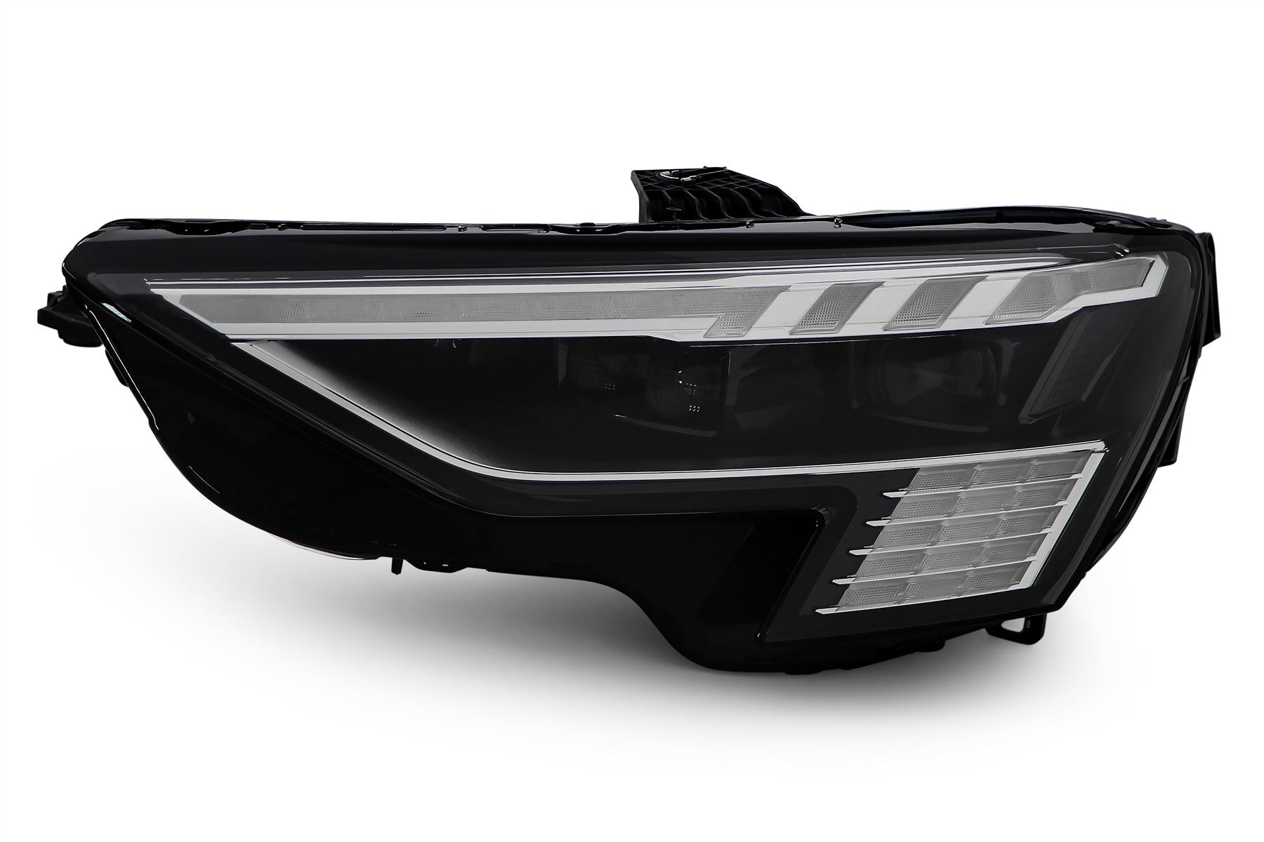 Audi A3 Sportback Left Headlight, Valeo OEM, OEM 8Y0941035A, MPN 450902