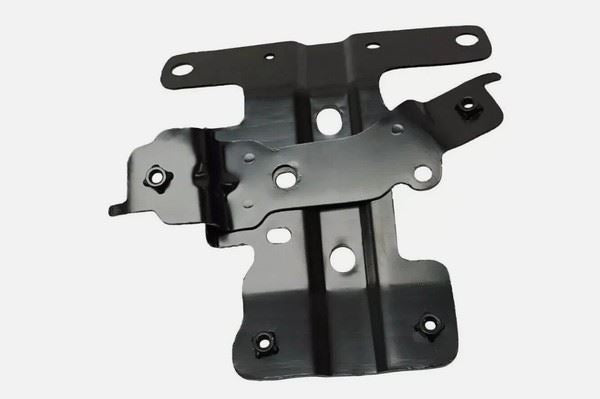 Bumper Bracket Front - for Nissan - OEM 62242-6CA0A | Eurowagens - View 3