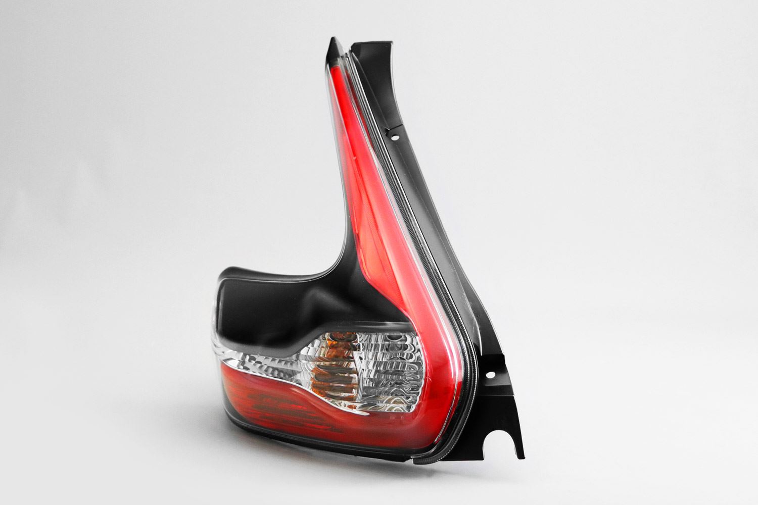 Nissan Juke Left Rear Light, Valeo OEM, OEM 26555-BV80A, MPN 47000