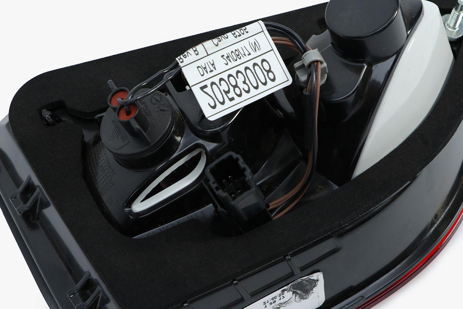 Vauxhall Insignia Right Rear Light, Magneti Marelli OEM, OEM 39107541 - View 12