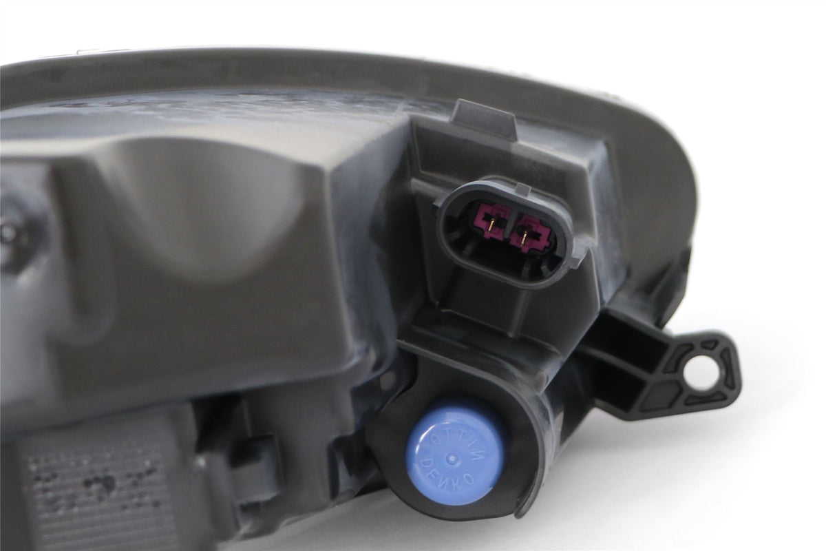 Seat Ateca Left Front Fog Light, Hella OEM, OEM 5F0941701D - View 7