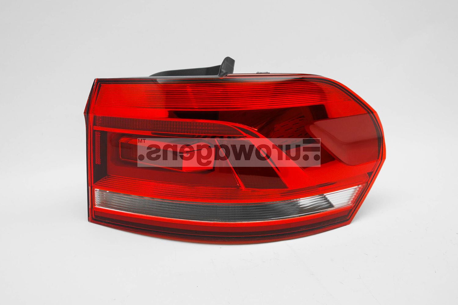 Volkswagen Touran Right Rear Light, Valeo OEM, OEM 5TA945096, MPN 47046