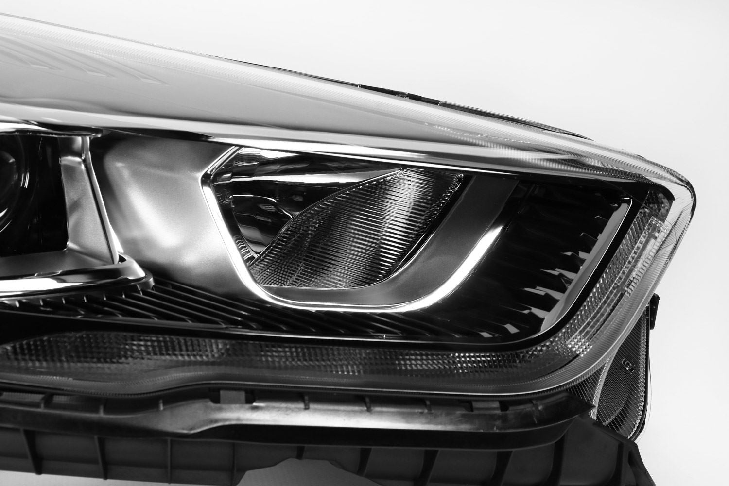 Ford Kuga Right Headlight, Valeo OEM, OEM GV4113W029BG - View 4