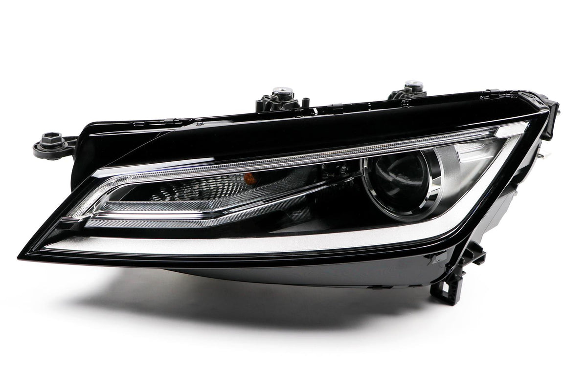 Audi TT Left Headlight, Magneti Marelli OEM, OEM 8S0941043A, MPN MHL8652